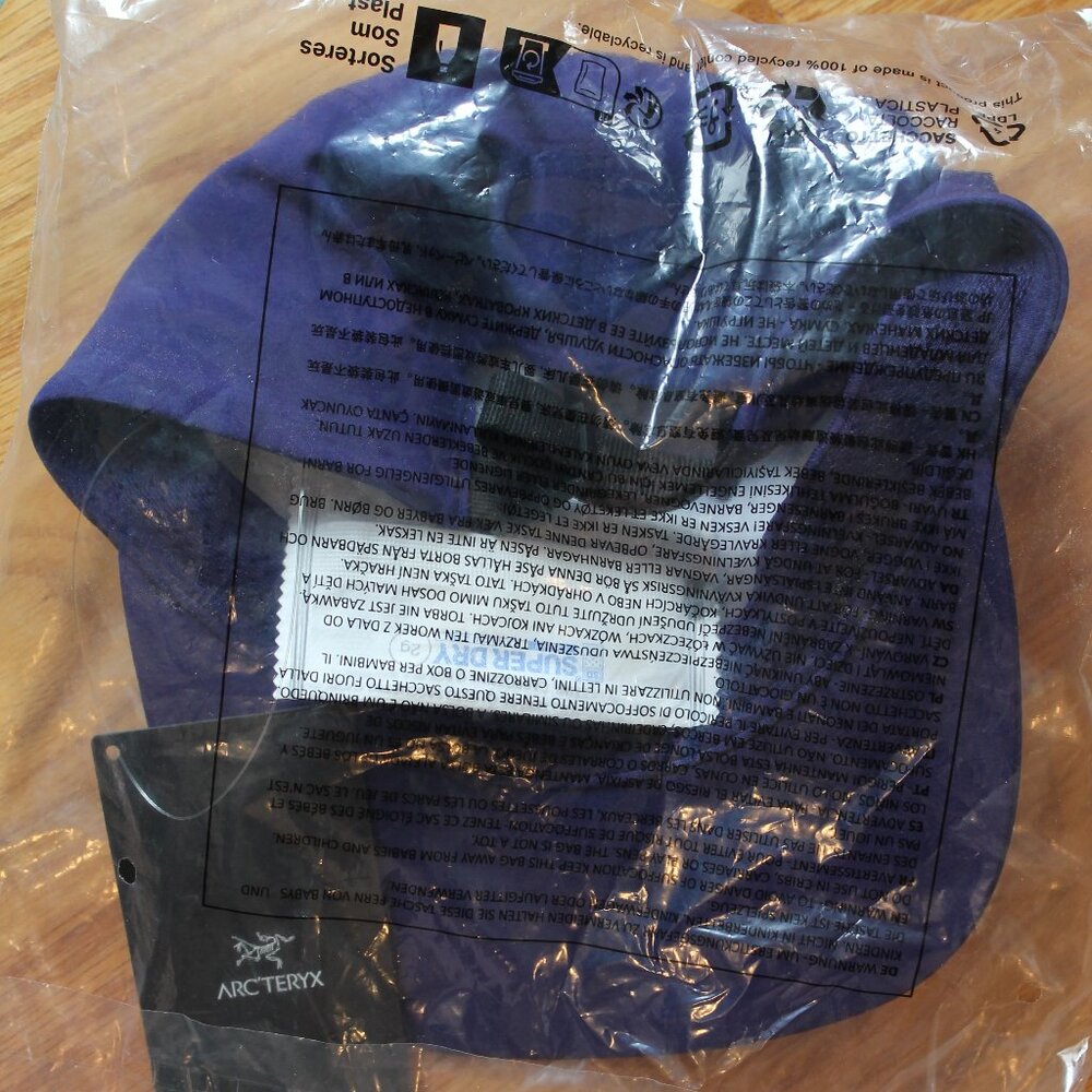 Arc'teryx Gamma 5-Panel Cap Hat Soulsonic/Electra Size S/M purple blue 9484 - Picture 4 of 5